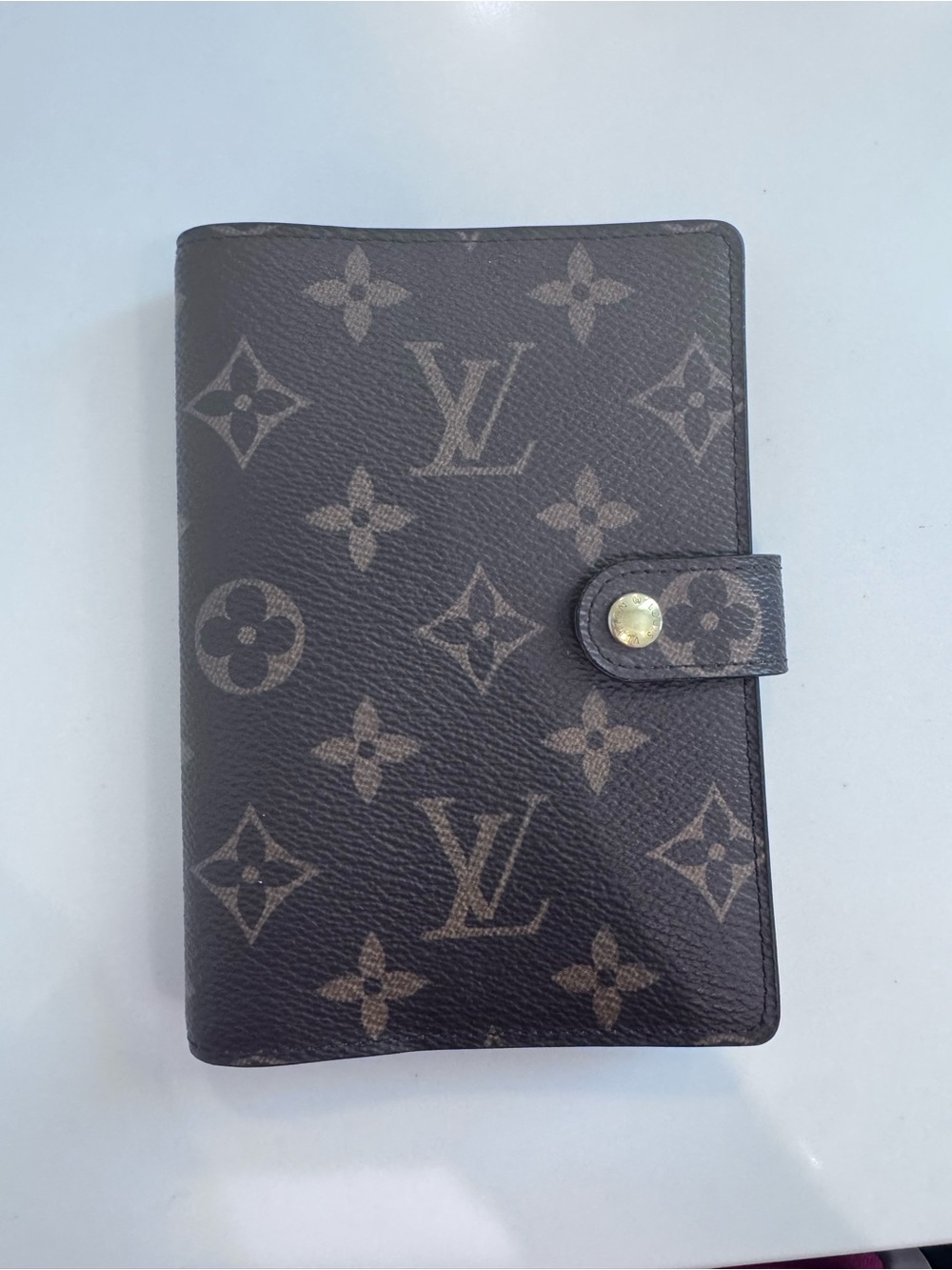 Louis Vuitton Monogram Canvas Small  ring Agenda Cover